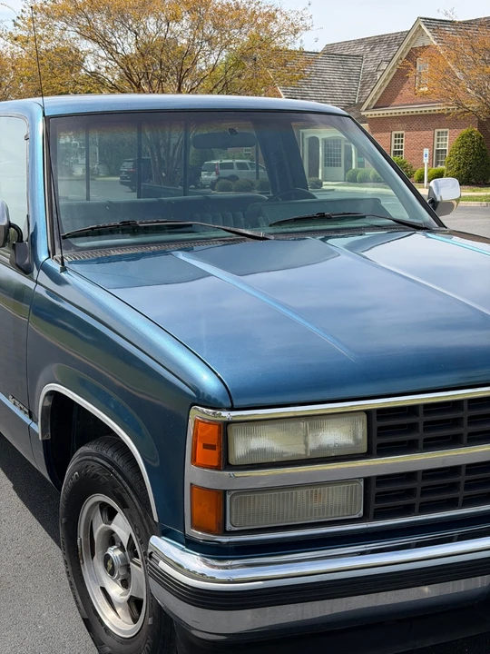 1990 Chevrolet C/K 4th Gen - Image 9 of 26