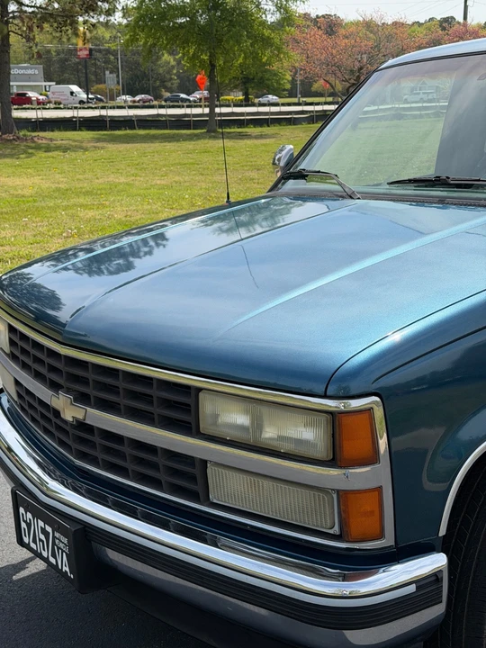 1990 Chevrolet C/K 4th Gen - Image 10 of 26