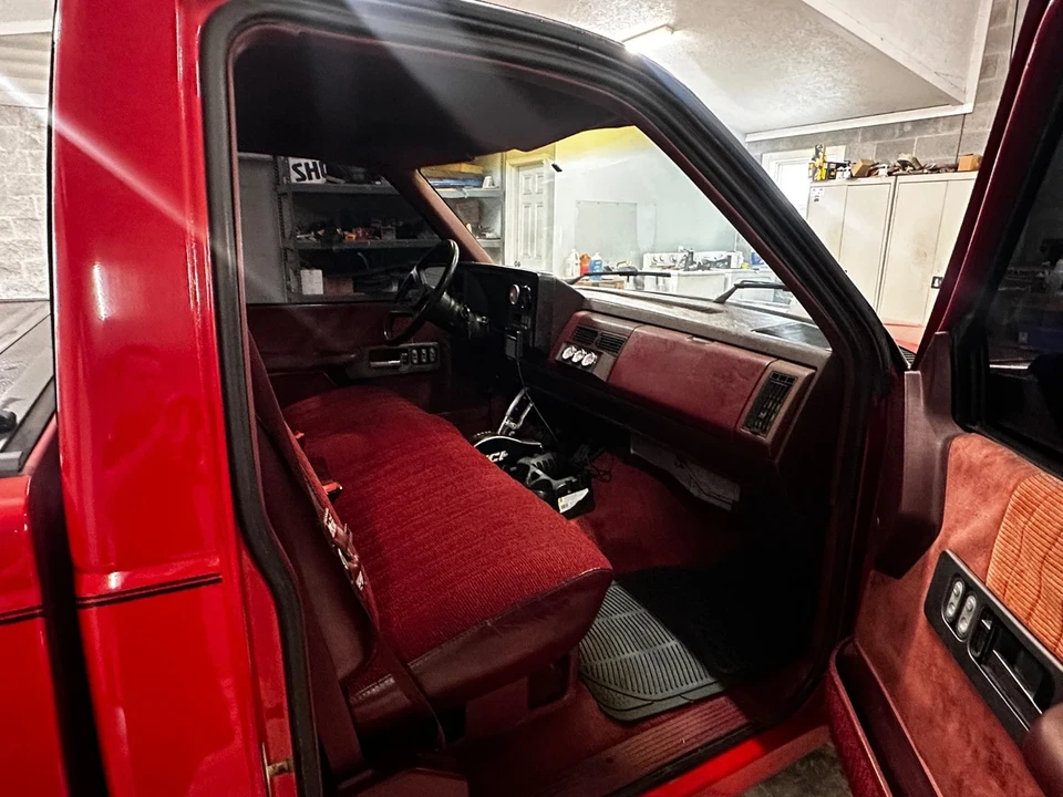 1990 Chevrolet C/K 3rd Gen - Image 13 of 21