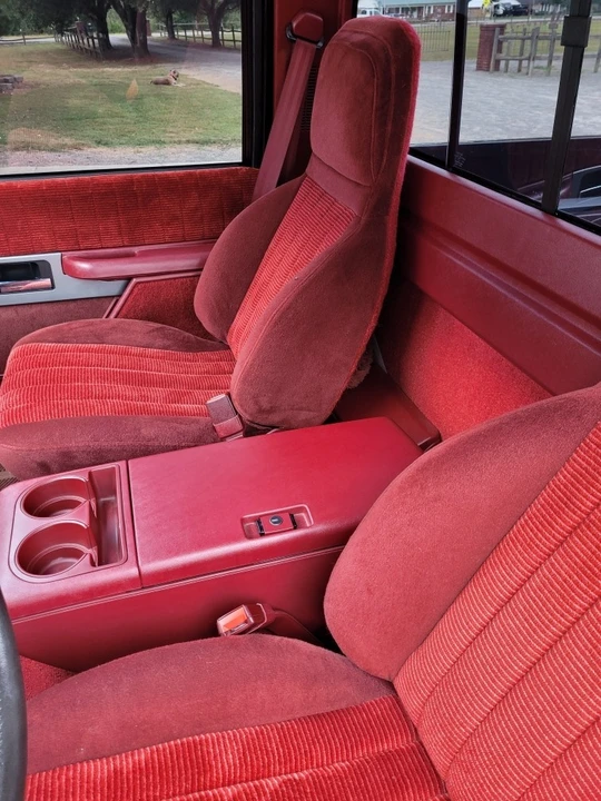 1990 Chevrolet C/K 4th Gen - Image 6 of 16
