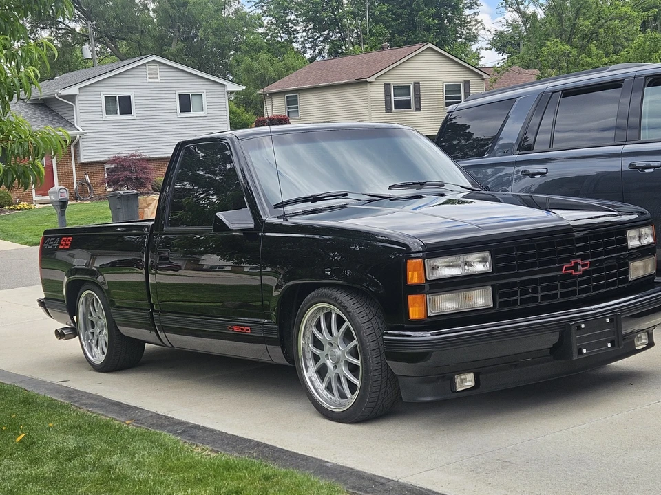 1990 Chevrolet C/K 4th Gen - Image 8 of 16