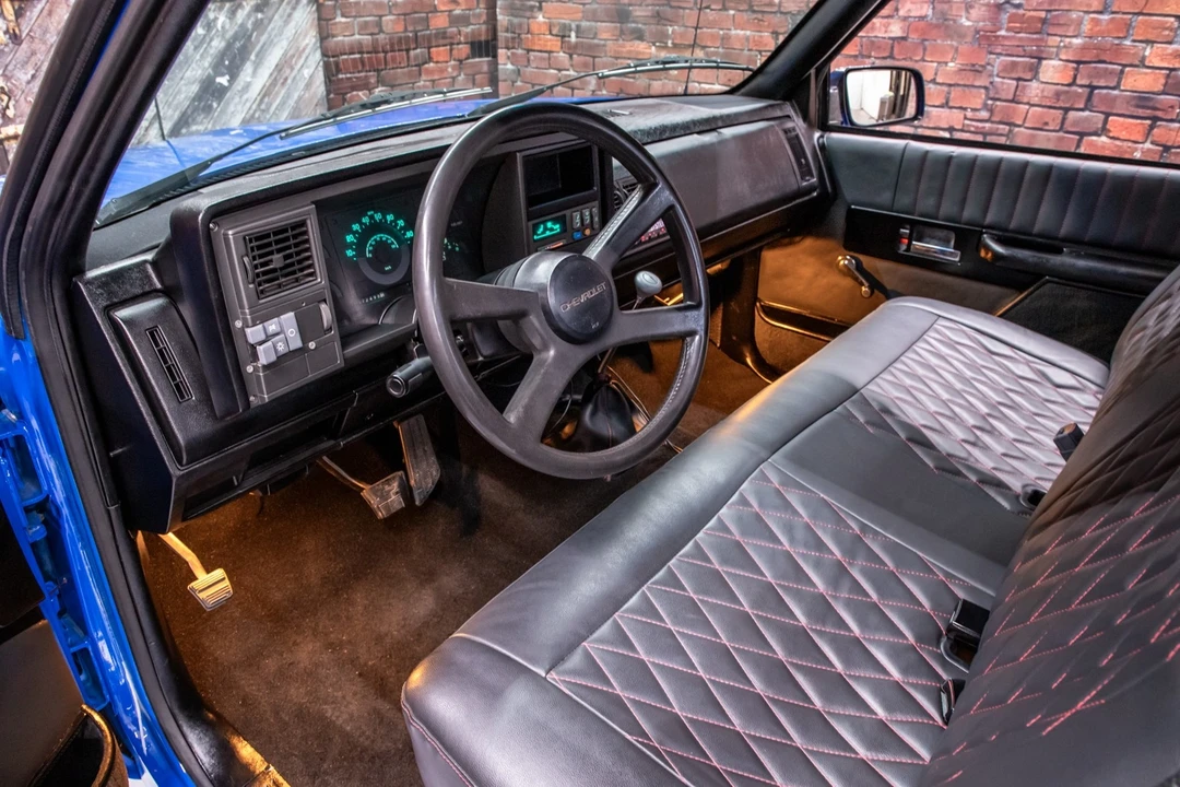 1990 Chevrolet C/K 4th Gen - Image 10 of 20