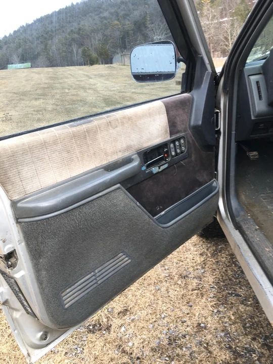 1990 Chevrolet C/K 4th Gen - Image 10 of 13