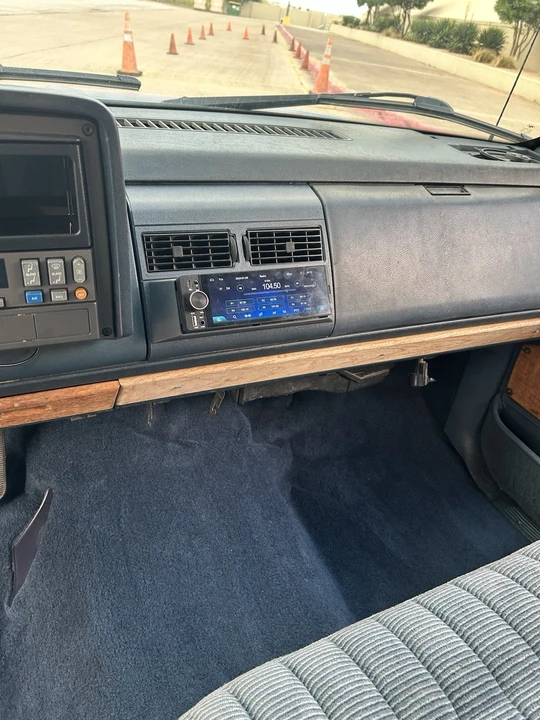 1990 Chevrolet C/K 4th Gen - Image 10 of 22