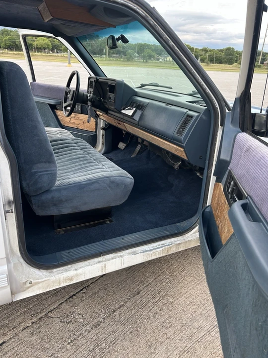 1990 Chevrolet C/K 4th Gen - Image 16 of 22
