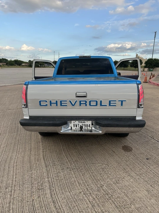 1990 Chevrolet C/K 4th Gen - Image 15 of 22