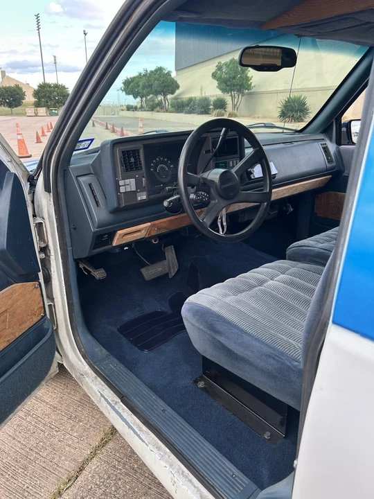 1990 Chevrolet C/K 4th Gen - Image 8 of 22