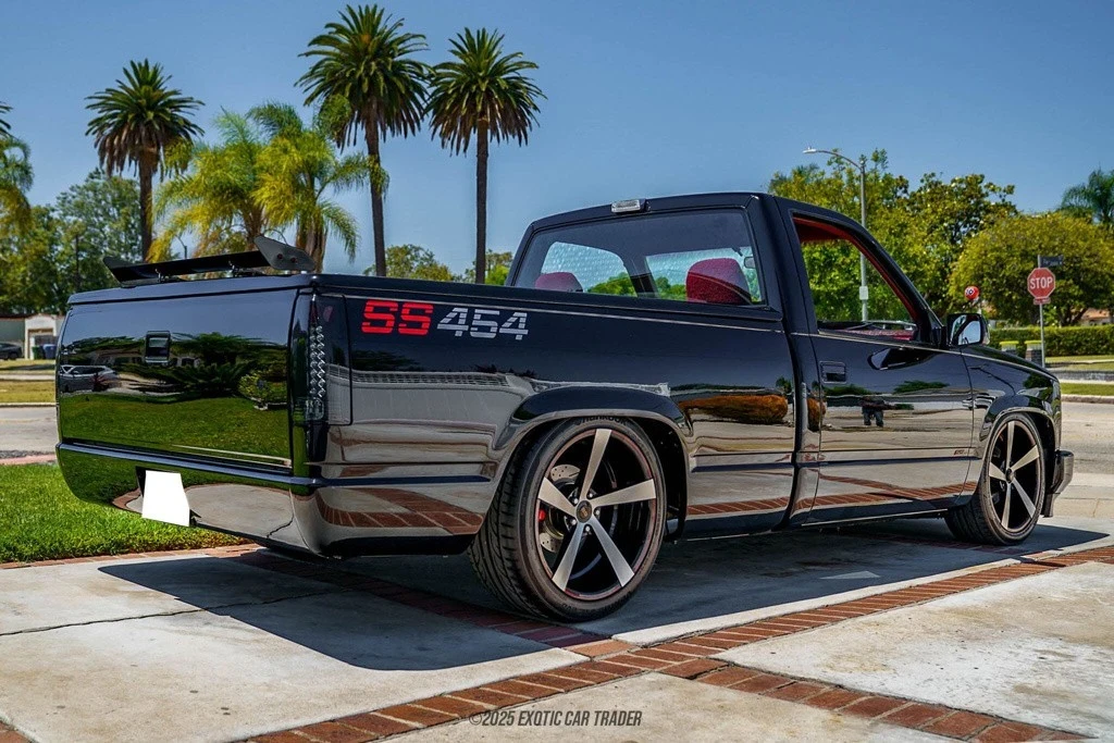 1990 Chevrolet 454 SS - Image 8 of 12