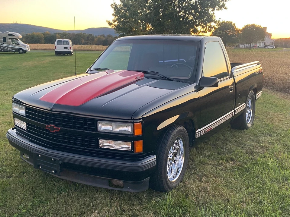 1990 Chevrolet 454 SS - Image 4 of 15