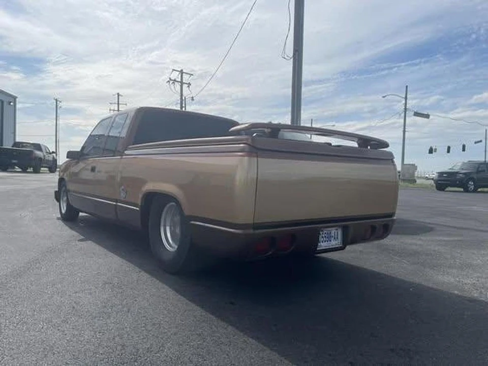 1990 Chevrolet C/K 4th Gen - Image 9 of 12