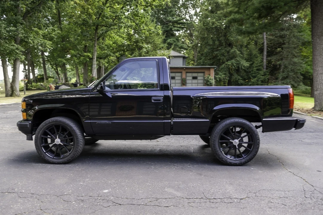 1990 Chevrolet C/K 4th Gen - Image 3 of 21