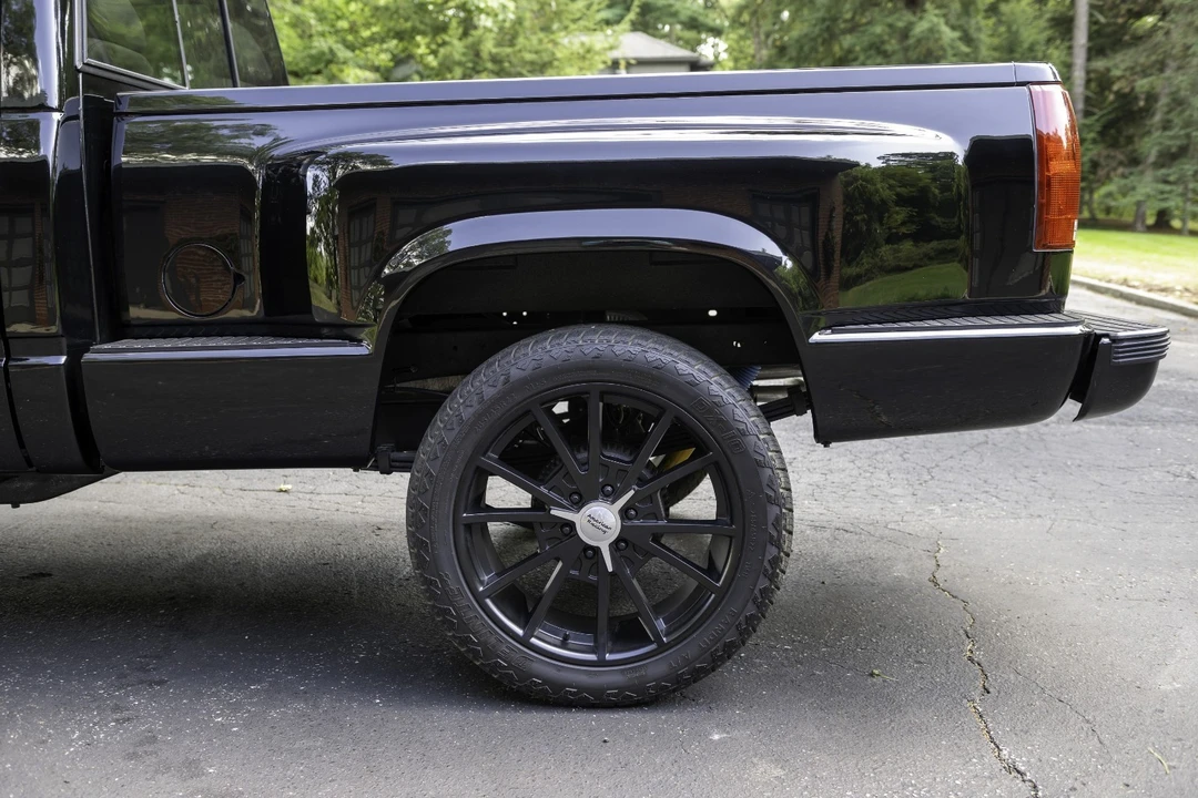 1990 Chevrolet C/K 4th Gen - Image 4 of 21
