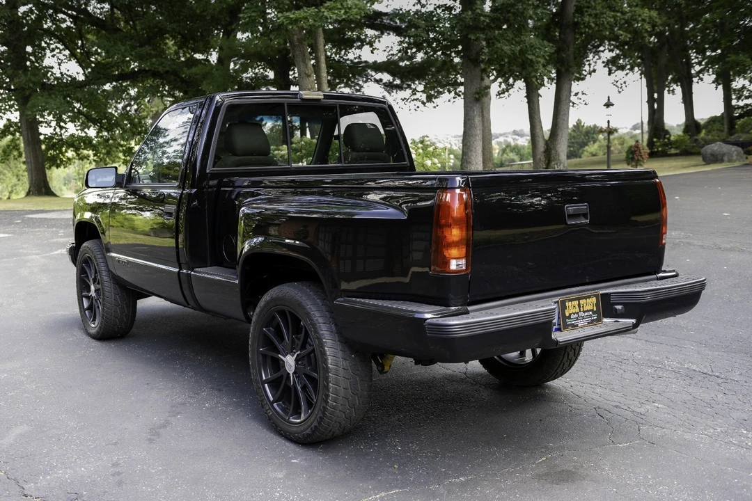 1990 Chevrolet C/K 4th Gen - Image 19 of 21