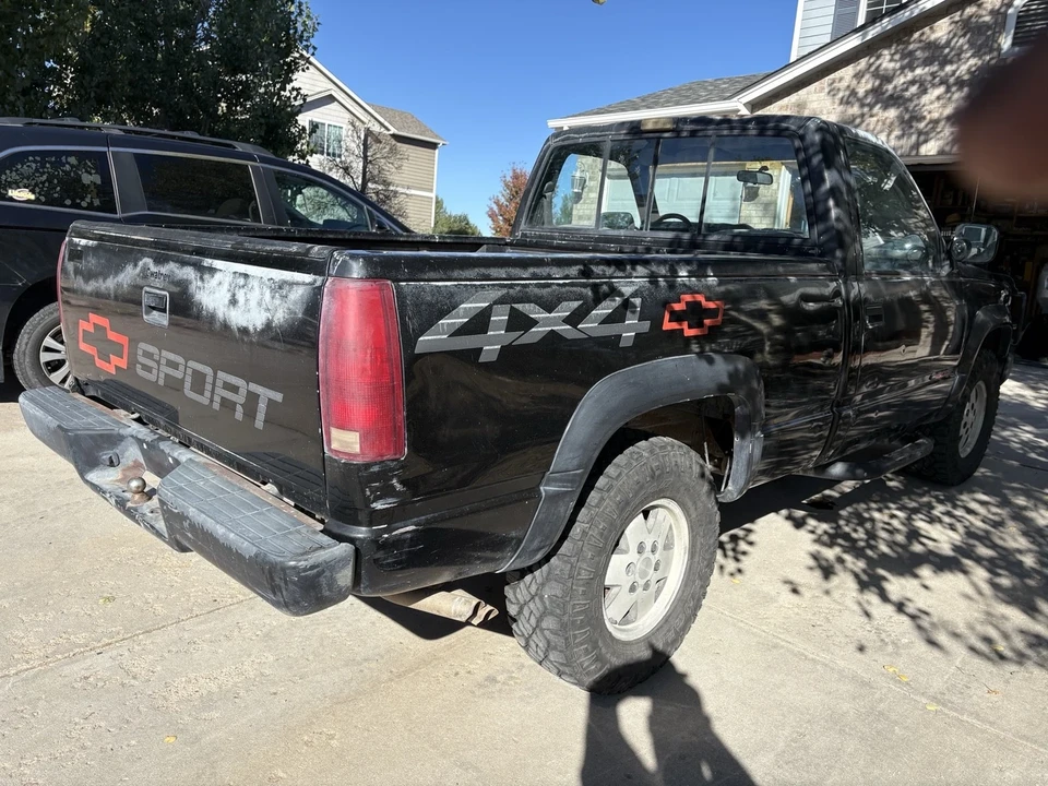 1990 Chevrolet C/K 4th Gen - Image 2 of 21