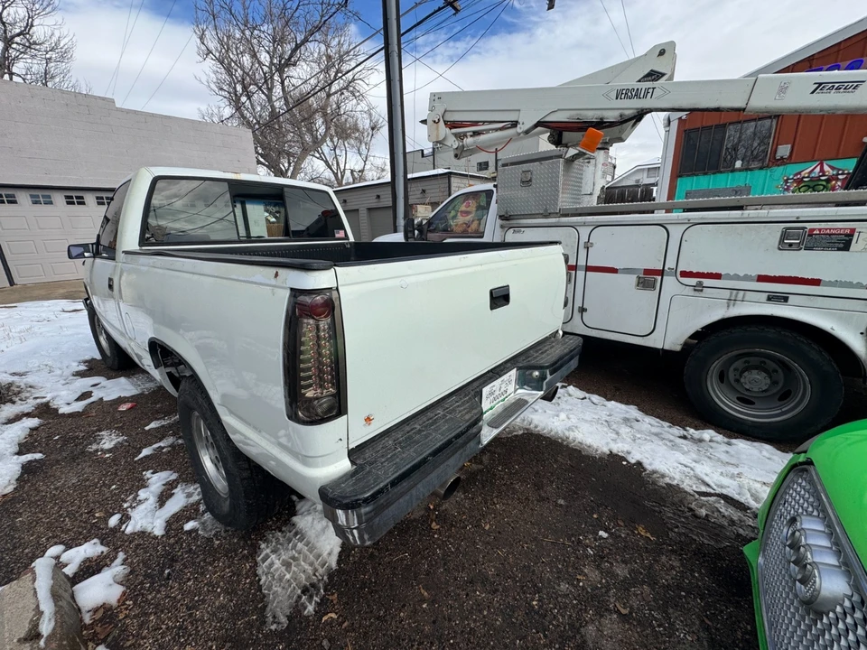 1990 Chevrolet C/K 4th Gen - Image 5 of 8