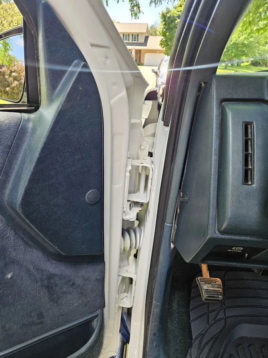 1990 Chevrolet C/K 4th Gen - Image 19 of 30