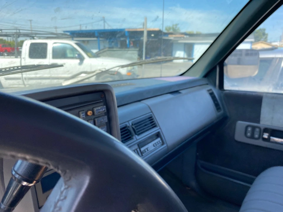 1990 Chevrolet C/K - Image 10 of 10