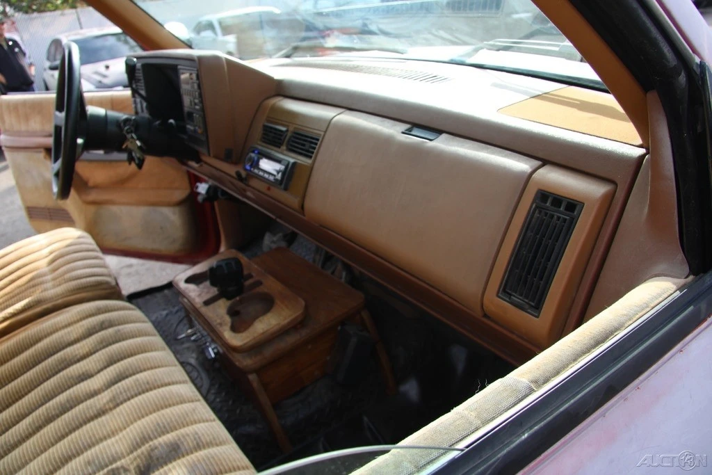 1990 Chevrolet C/K 4th Gen - Image 18 of 21