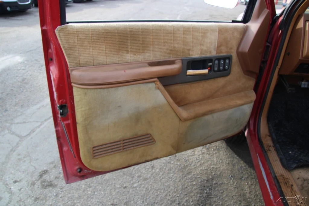 1990 Chevrolet C/K 4th Gen - Image 10 of 21