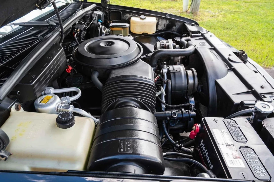 1990 Chevrolet 454 SS - Image 16 of 21