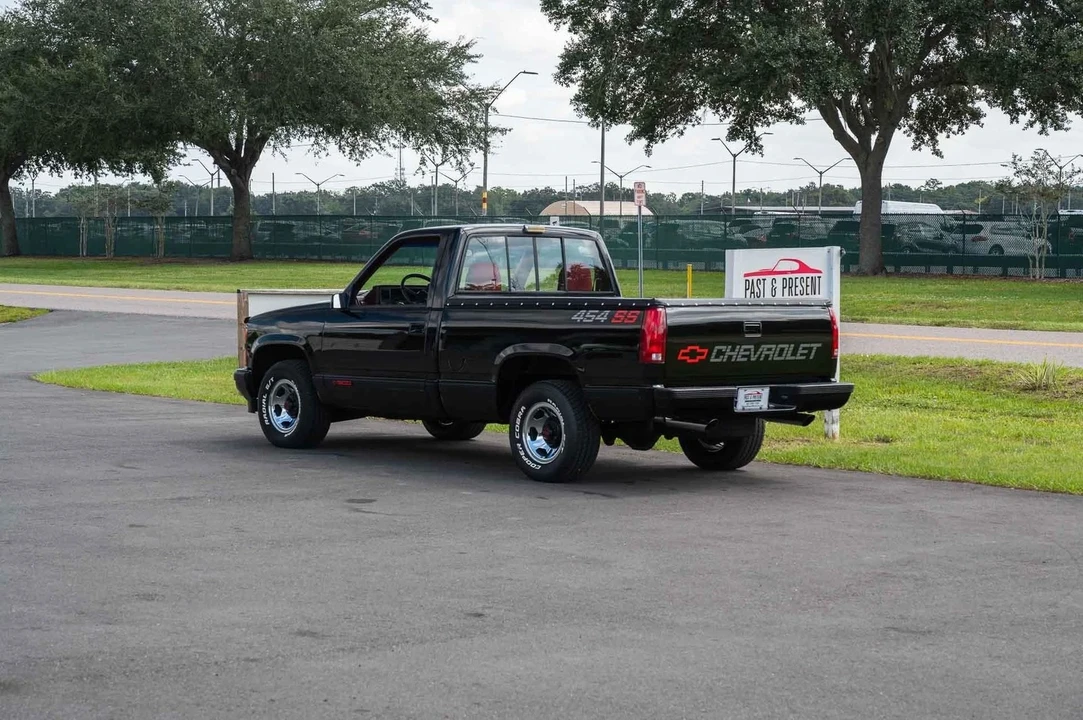 1990 Chevrolet 454 SS - Image 4 of 21