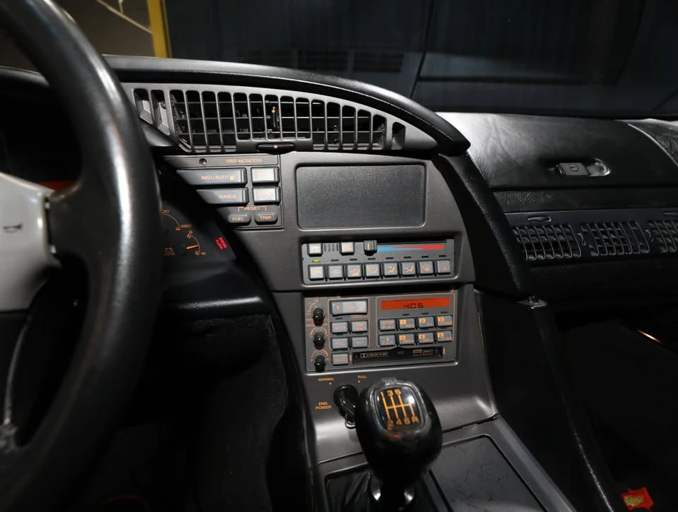 1990 Chevrolet Corvette C4 ZR1 - Image 5 of 5