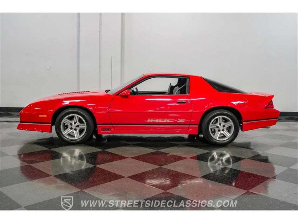 1990 Chevrolet Camaro 3rd Gen - Image 2 of 31