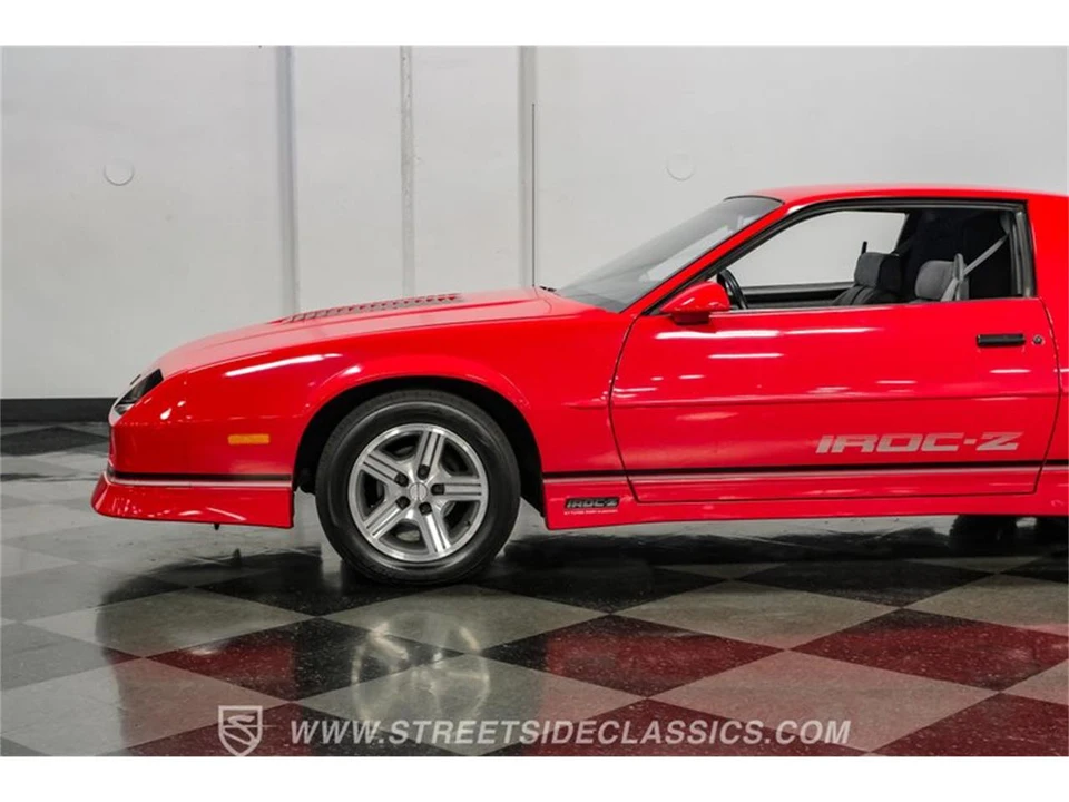 1990 Chevrolet Camaro 3rd Gen - Image 23 of 31