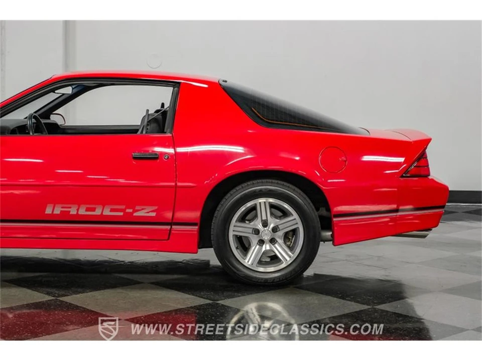 1990 Chevrolet Camaro 3rd Gen - Image 24 of 31
