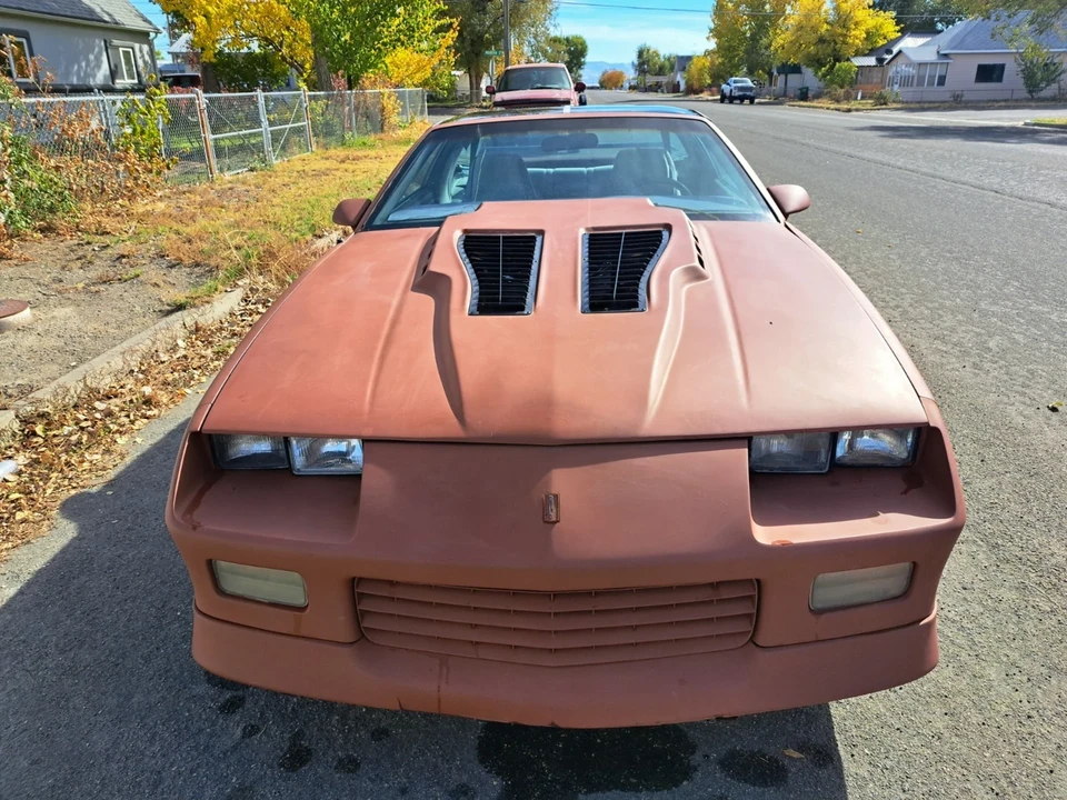 1990 Chevrolet Camaro 3rd Gen - Image 2 of 21