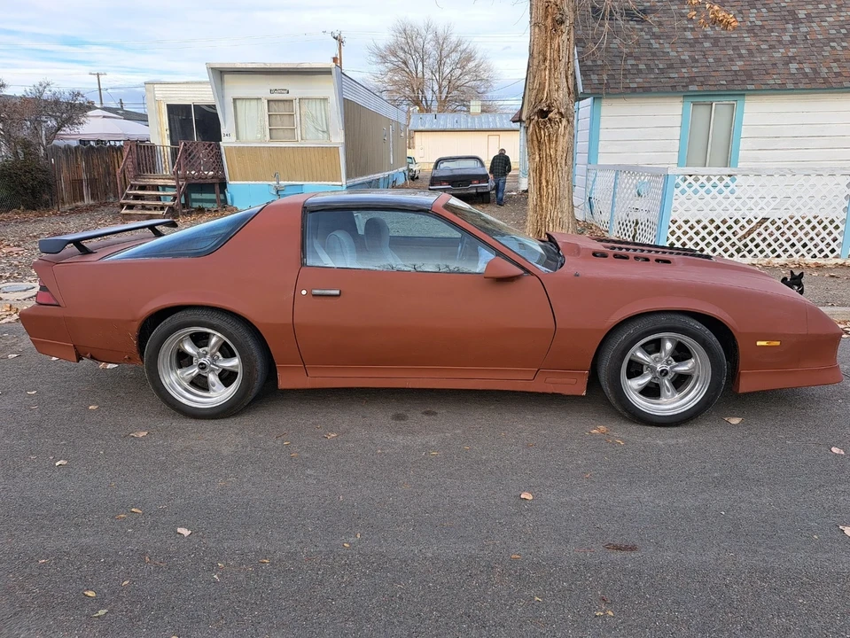 1990 Chevrolet Camaro 3rd Gen - Image 6 of 21