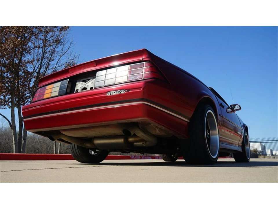 1990 Chevrolet Camaro 3rd Gen - Image 16 of 31
