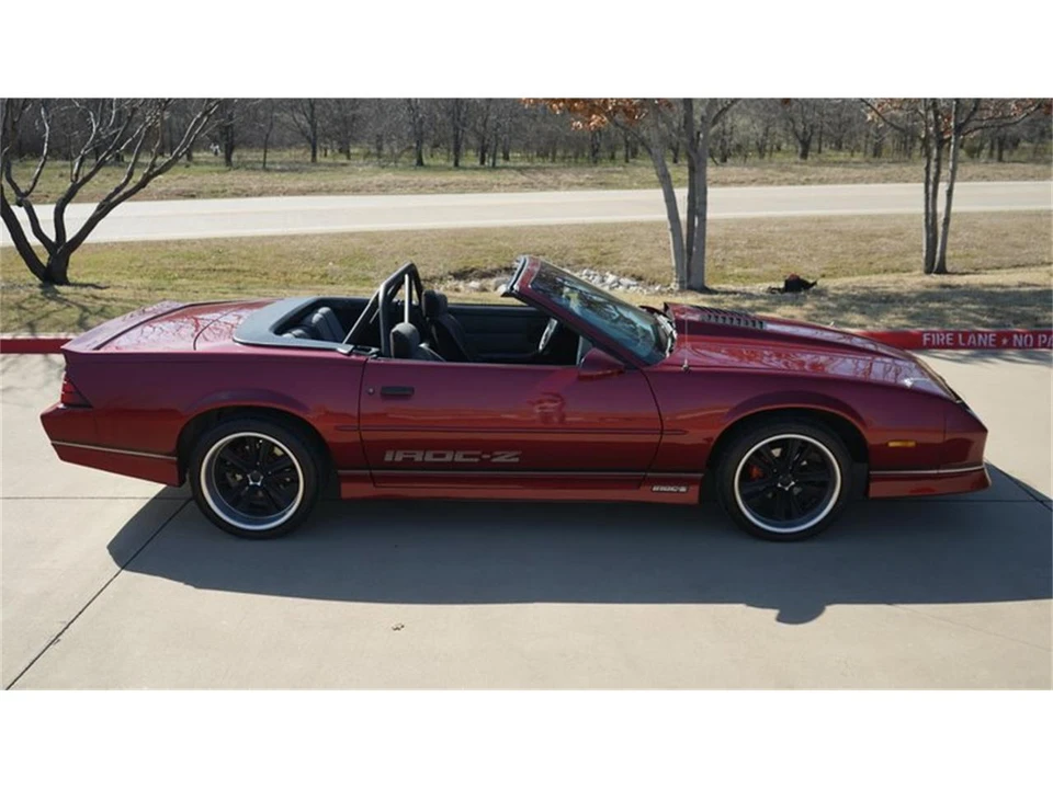 1990 Chevrolet Camaro 3rd Gen - Image 17 of 31