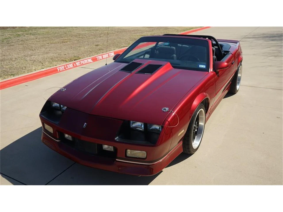 1990 Chevrolet Camaro 3rd Gen - Image 2 of 31