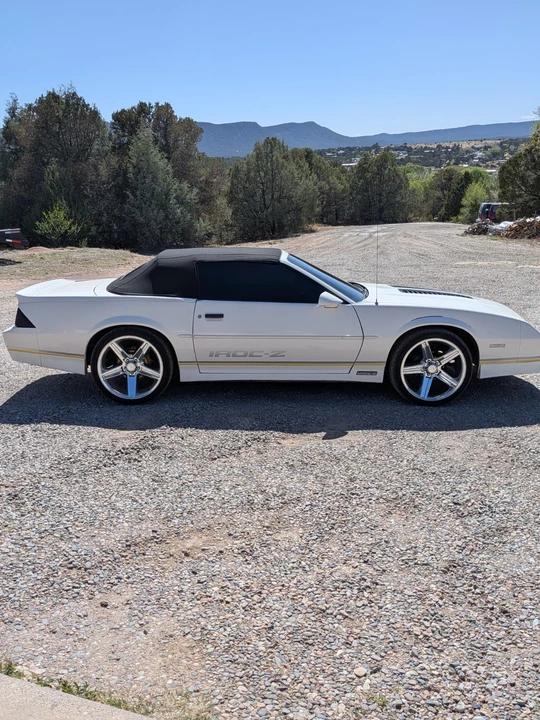 1990 Chevrolet Camaro 3rd Gen - Image 2 of 21