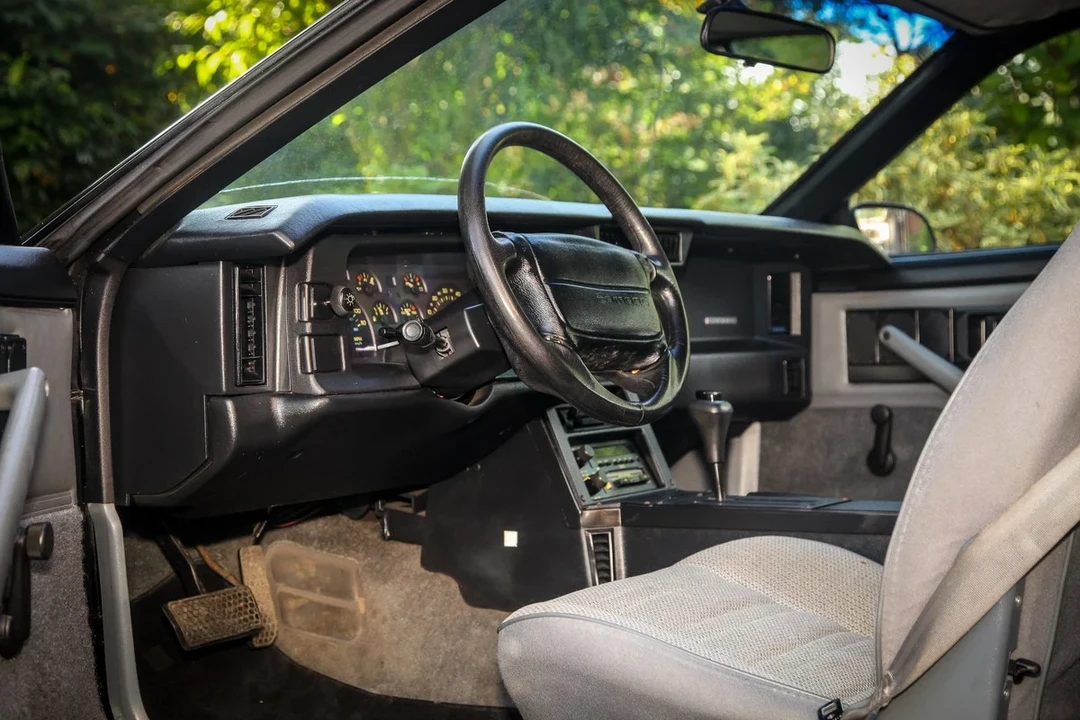 1990 Chevrolet Camaro 3rd Gen - Image 23 of 30