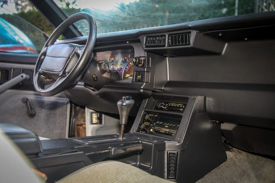 1990 Chevrolet Camaro 3rd Gen - Image 29 of 30