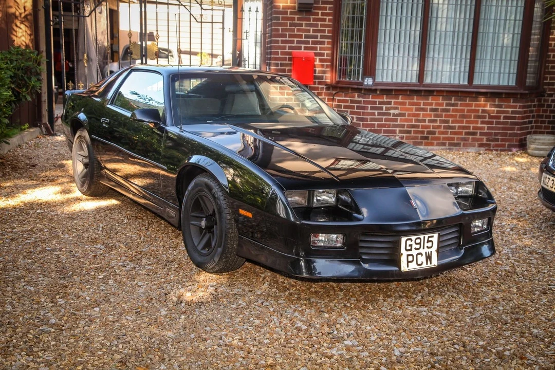 1990 Chevrolet Camaro 3rd Gen - Image 5 of 30