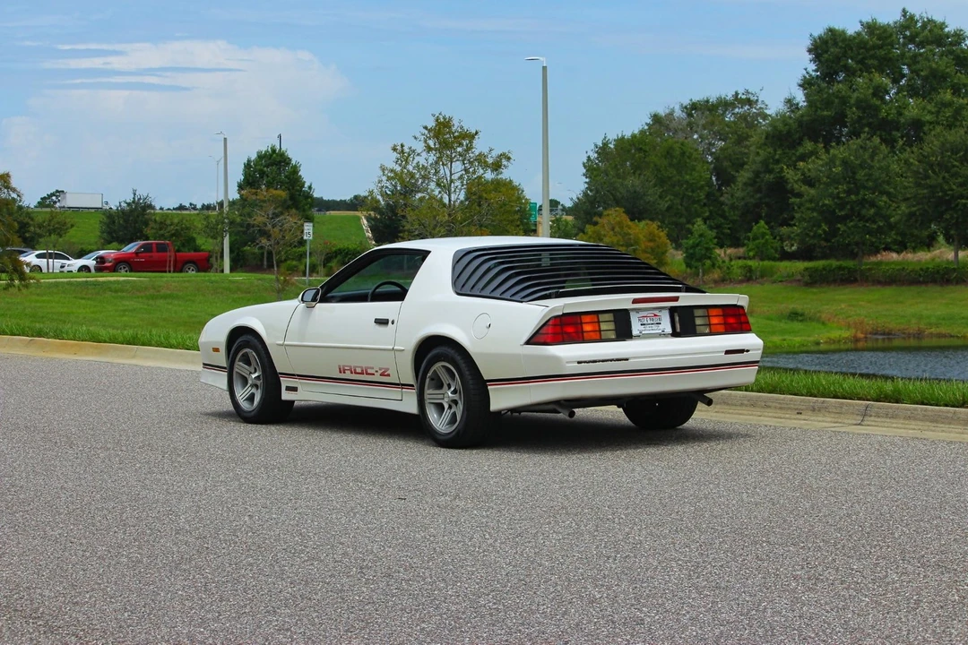 1990 Chevrolet Camaro 3rd Gen - Image 4 of 31