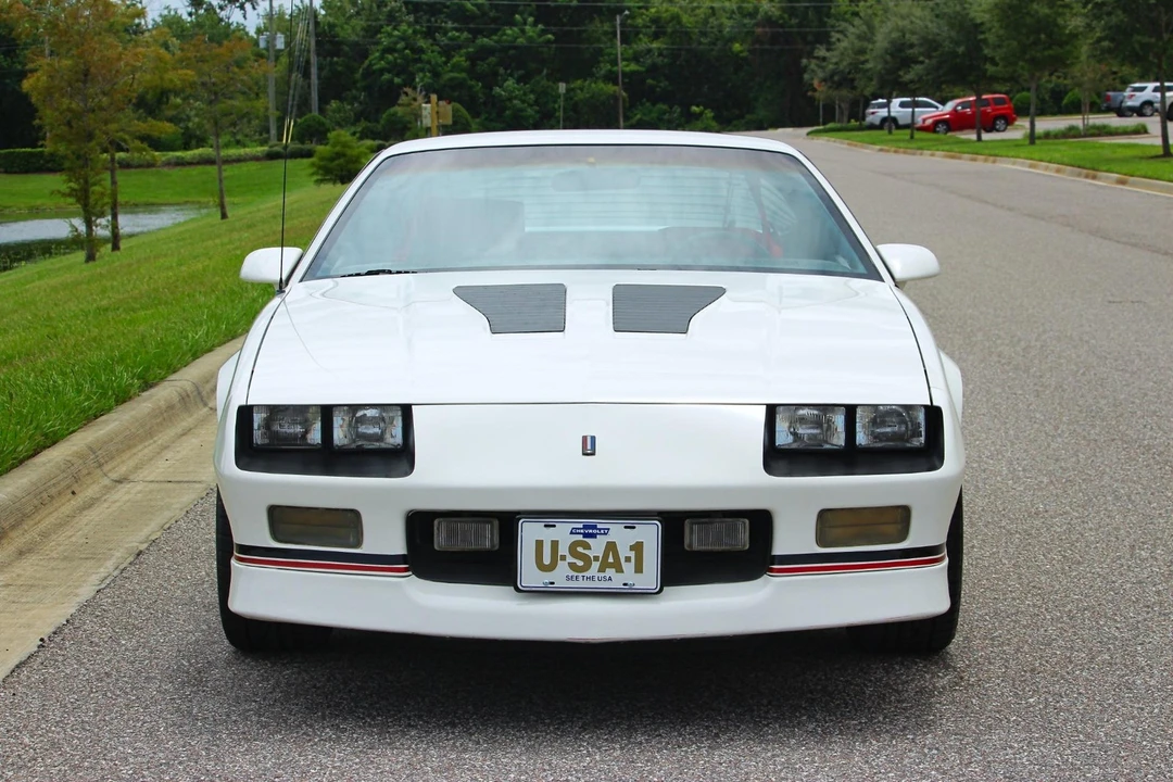 1990 Chevrolet Camaro 3rd Gen - Image 10 of 31
