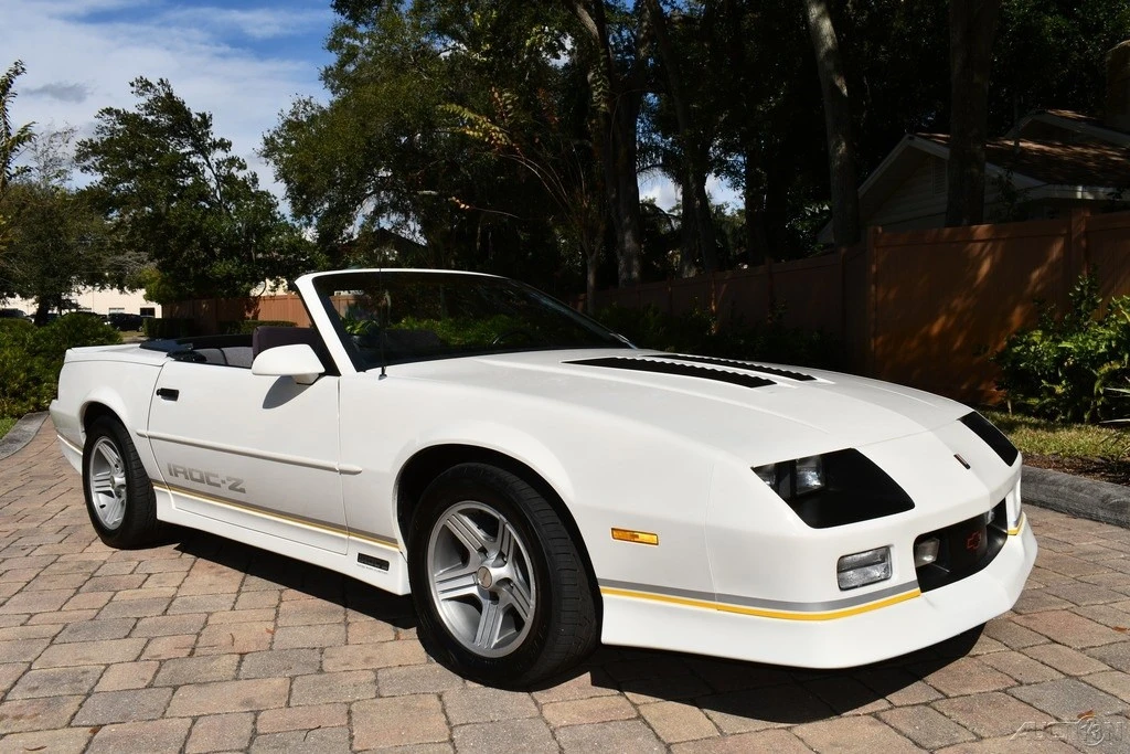 1990 Chevrolet Camaro 3rd Gen - Image 15 of 21