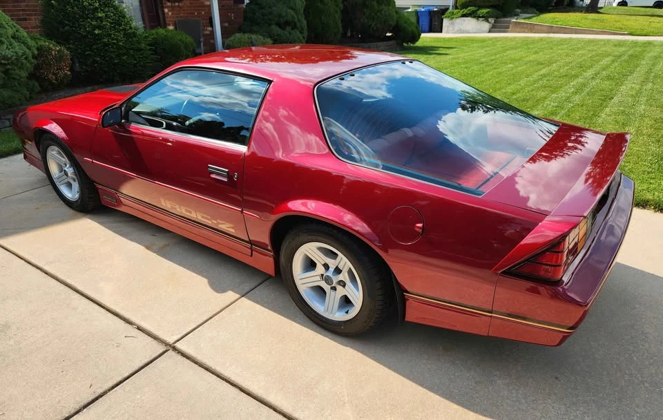 1990 Chevrolet Camaro 3rd Gen - Image 3 of 20