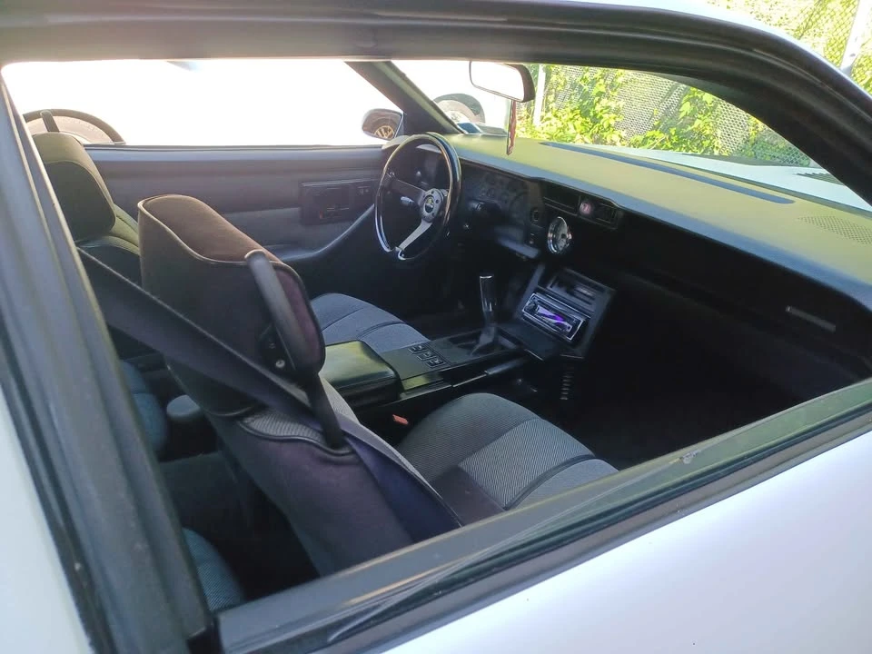 1990 Chevrolet Camaro 3rd Gen - Image 4 of 9