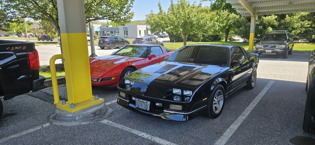 1990 Chevrolet Camaro IROC-Z & Z28 3rd Gen - Image 16 of 31