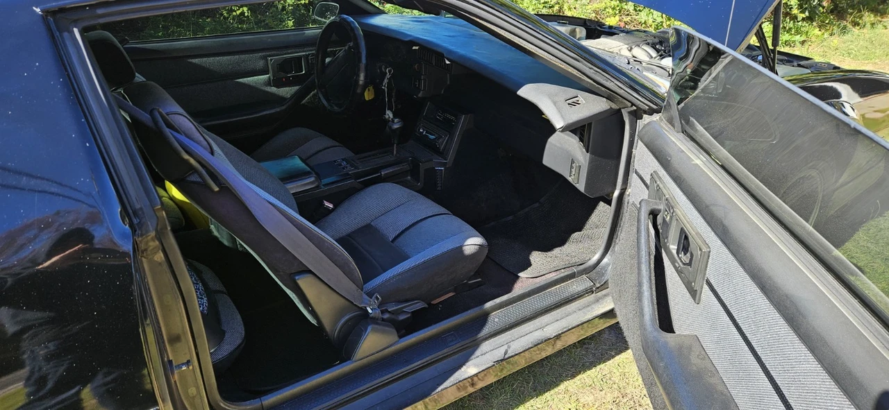1990 Chevrolet Camaro IROC-Z & Z28 3rd Gen - Image 19 of 31