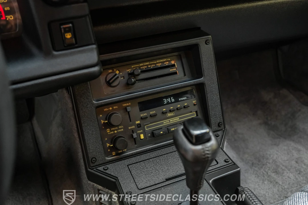 1990 Chevrolet Camaro IROC-Z & Z28 3rd Gen - Image 27 of 31