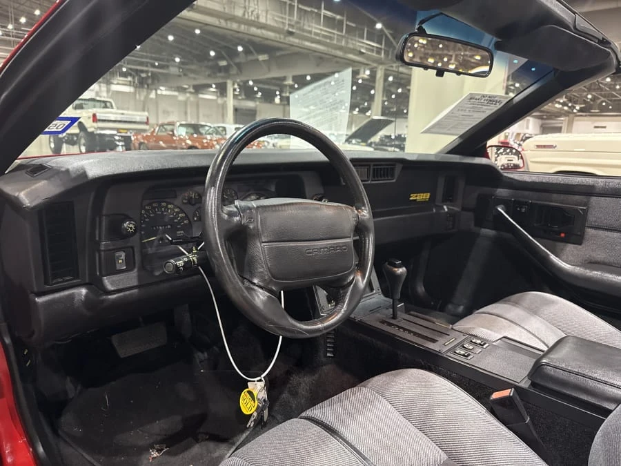 1990 Chevrolet Camaro IROC-Z & Z28 3rd Gen - Image 5 of 8