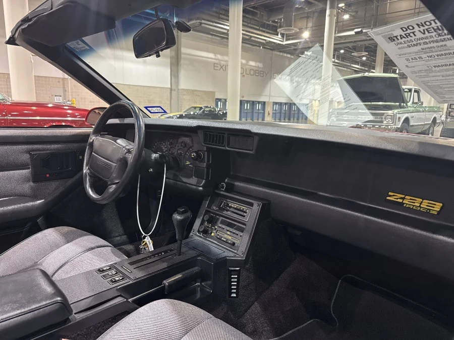 1990 Chevrolet Camaro IROC-Z & Z28 3rd Gen - Image 6 of 8