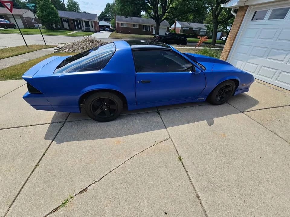 1990 Chevrolet Camaro 3rd Gen - Image 10 of 17