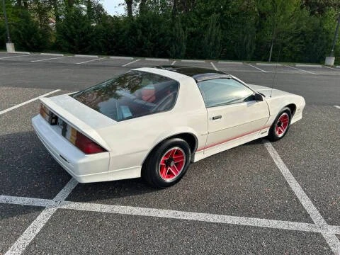 1990 Chevrolet Camaro 3rd Gen - Image 11 of 18